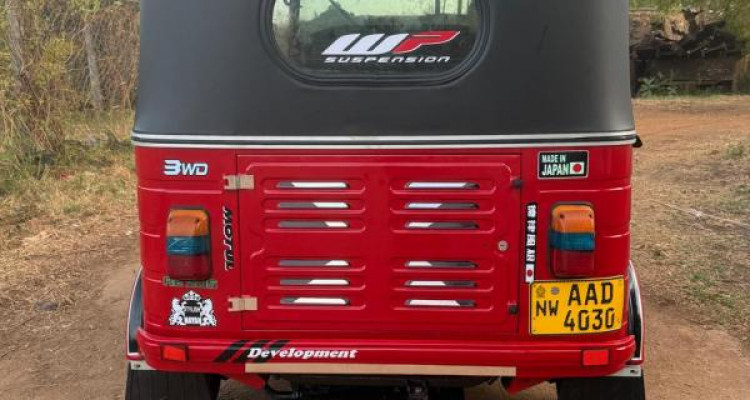 BAJAJ 2012 4 STROKE