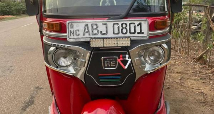 BAJAJ 2015 4 STROKE