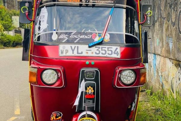 BAJAJ 2011 4 STROKE