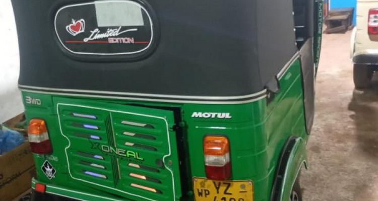 BAJAJ 2012 4 STROKE