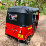 BAJAJ 2015 4 STROKE