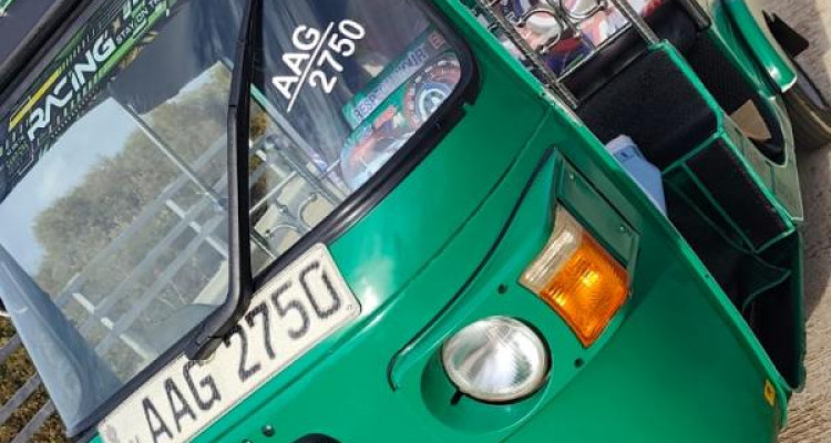 BAJAJ 2013 4 STROKE