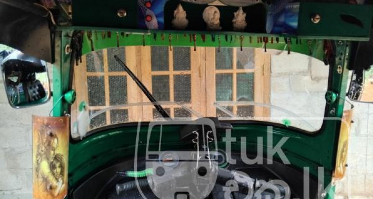 BAJAJ 2013 4 STROKE