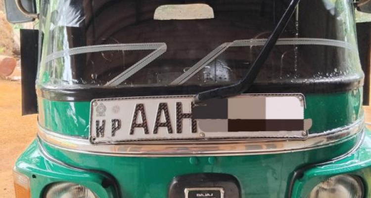 BAJAJ 2013 4 STROKE