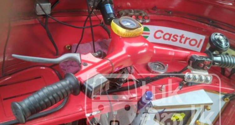 BAJAJ 2004 2 STROKE