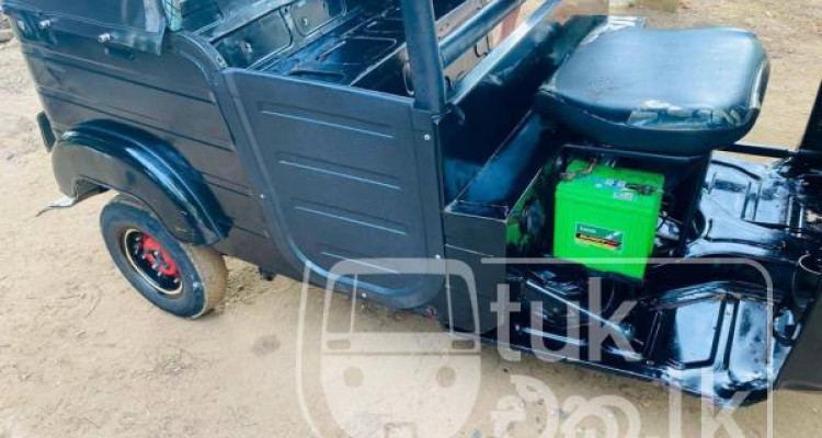 BAJAJ 2014 4 STROKE