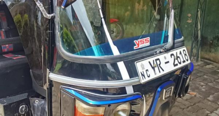 BAJAJ 2011 4 STROKE