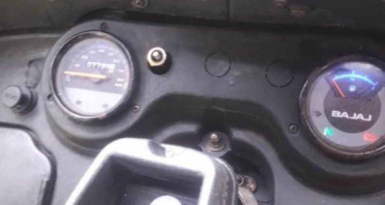 BAJAJ 2015 4 STROKE