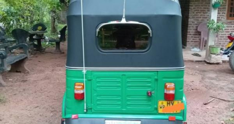 BAJAJ 2004 2 STROKE