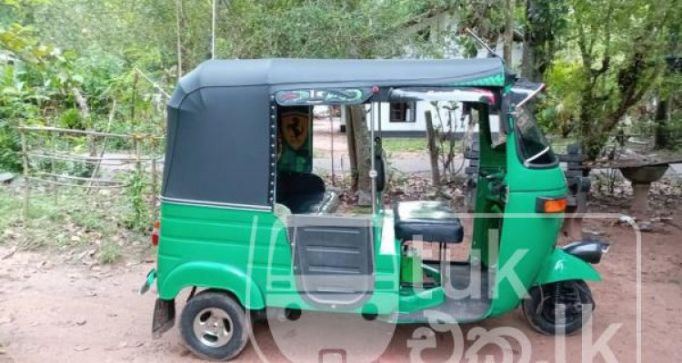 BAJAJ 2004 2 STROKE