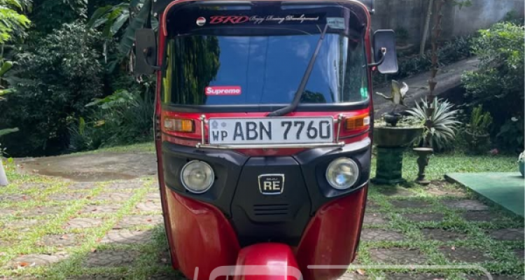 BAJAJ 2016 4 STROKE